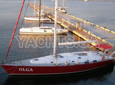 Парусная яхта Ольга 18 возле пристани - Yachts.ua