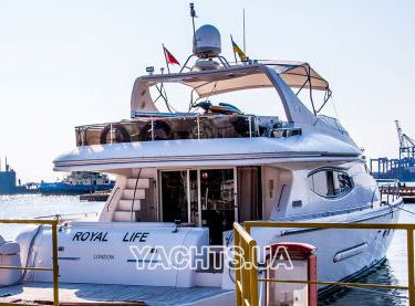 Аренда яхты Royal Life в Одессе - Yachts.ua