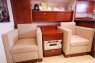 Кресла для отдыха в салоне яхты Hanse 540 - Yachts.ua