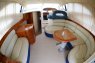 Салон на моторной яхте Азимут 39 - Yachts.ua