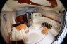 Интерьер кают-компании моторной VIP яхты Кранчи 40 - Yachts.ua