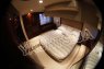 Кормовая каюта с двухместной кроватью на яхте Принцесс 50 - Yachts.ua
