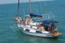 Парусная яхта Гер Робин выходит на морскую прогулку - Yachts.ua