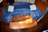 Мягкий диван со столом в салоне яхты Бенету Фёрст 38 - Yachts.ua